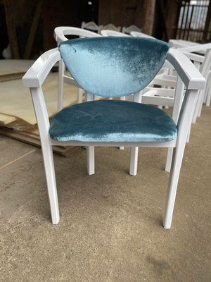 ➤Цена 3 216 грн  Купить Белый стул с подлокотниками деревянный Арко велюр голубой ➤Белый ➤Стулья деревянные➤Агросвит 1С➤6601208ПЛМ фото