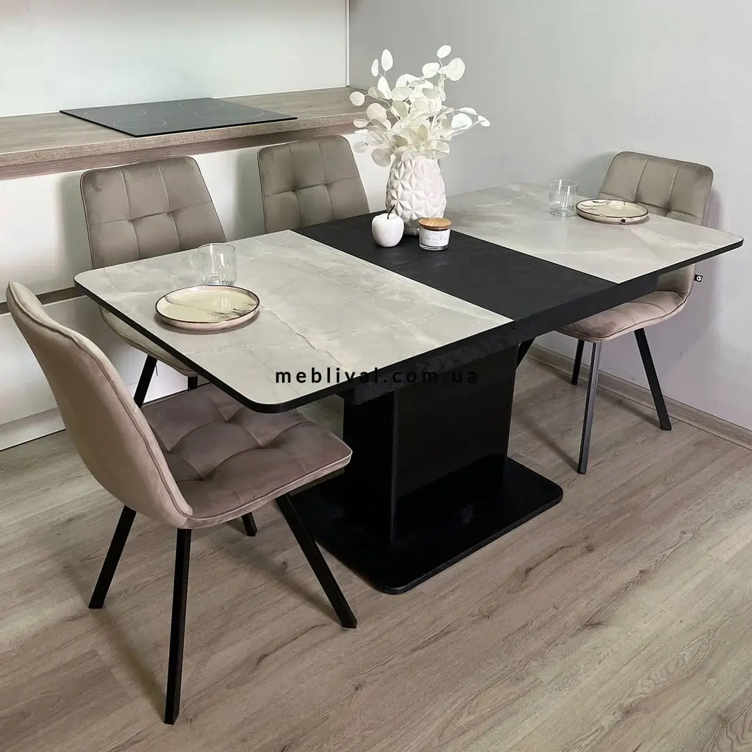 Комплект кухонный стол Notsob Т Стандарт черный + стул Maj 4 шт серый
