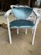 Белый стул с подлокотниками деревянный Арко велюр голубой 6601208ПЛМ фото 1
